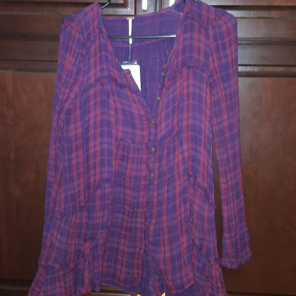 Super cool peasant like blouse with Pockets